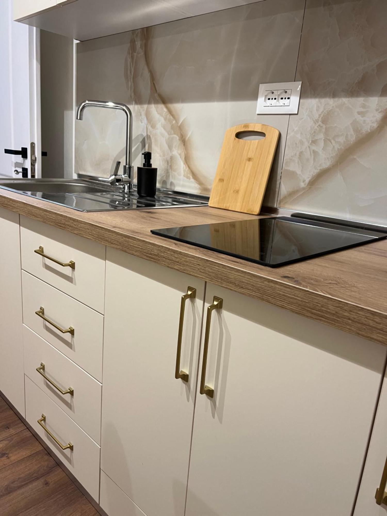 Boho Cane Apartment Тирана Екстериор снимка